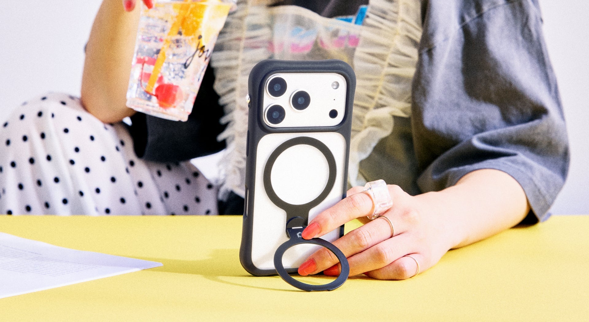 iFace Leany （リーニー）　スタンドスマホケース